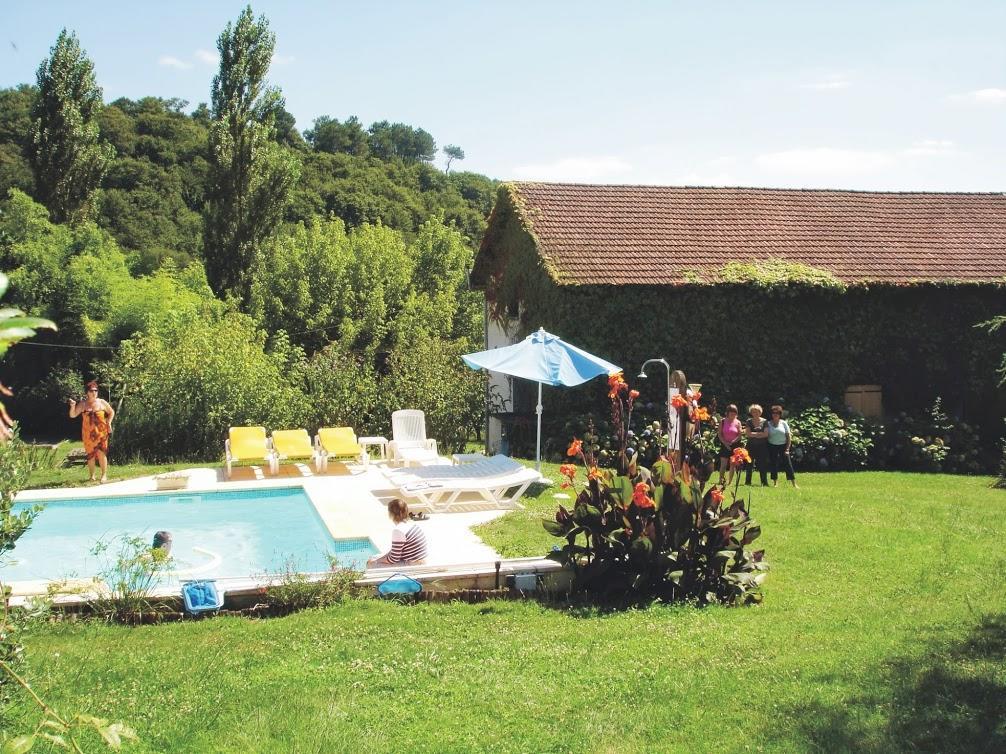Chambres D'Hotes Domaine De Compostelle Casteide-Candau Eksteriør billede