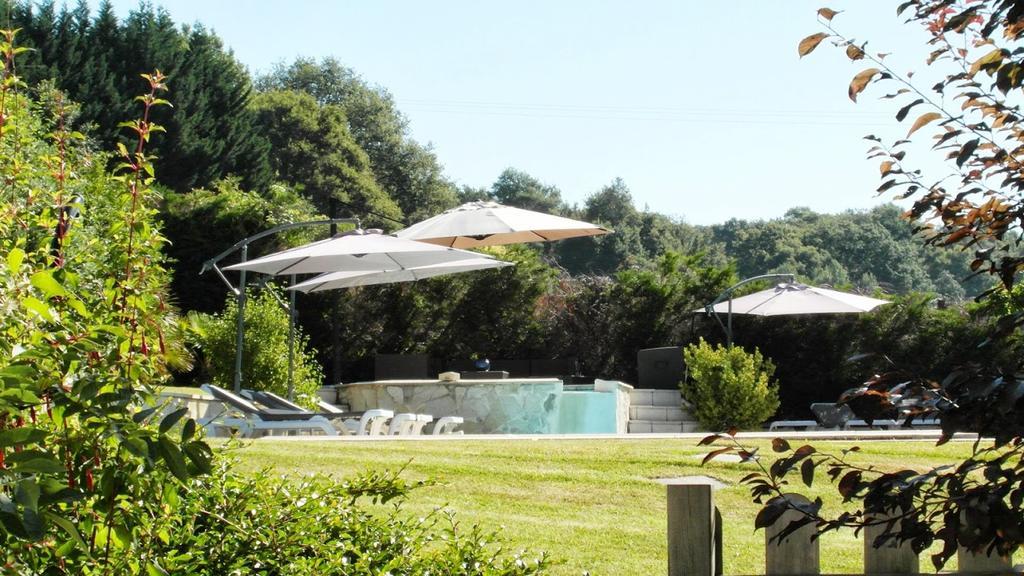Chambres D'Hotes Domaine De Compostelle Casteide-Candau Eksteriør billede