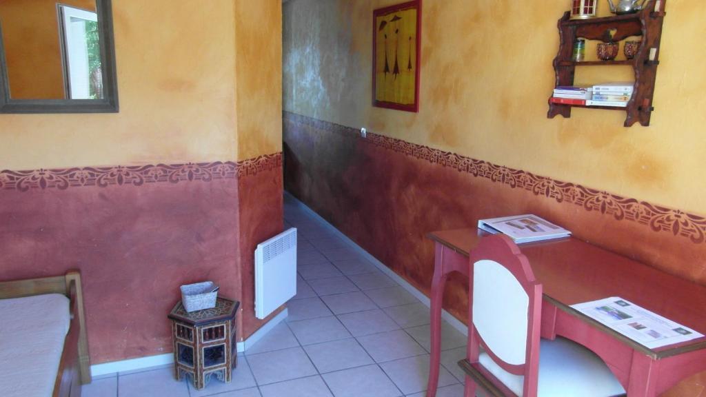 Chambres D'Hotes Domaine De Compostelle Casteide-Candau Eksteriør billede