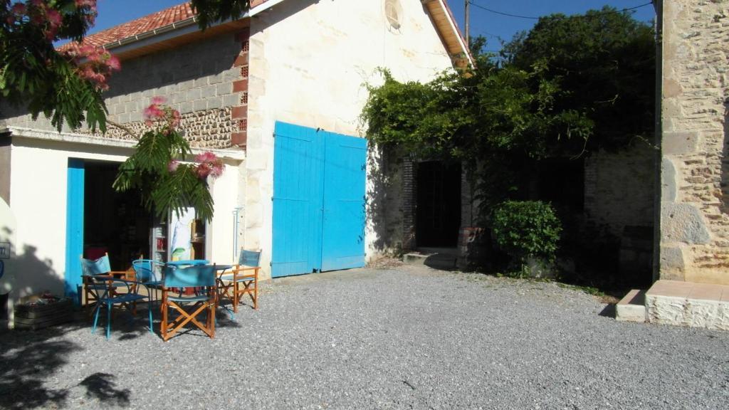 Chambres D'Hotes Domaine De Compostelle Casteide-Candau Eksteriør billede
