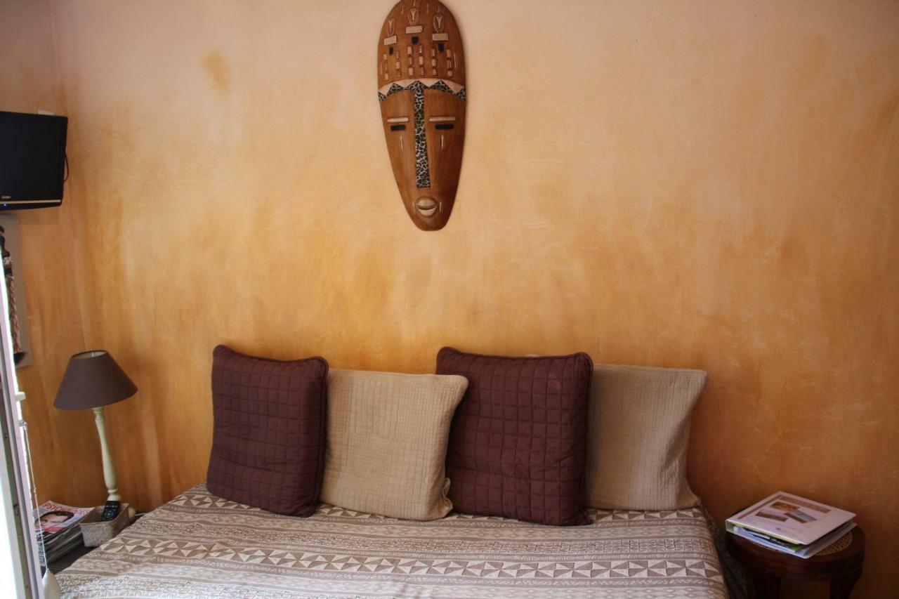 Chambres D'Hotes Domaine De Compostelle Casteide-Candau Eksteriør billede