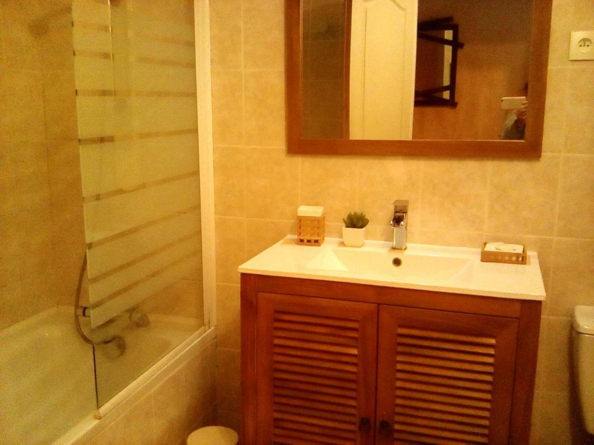 Chambres D'Hotes Domaine De Compostelle Casteide-Candau Eksteriør billede